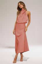 Flavia | Vestido de Mulher Halter de Cetim Glamouroso