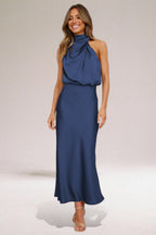 Flavia | Vestido de Mulher Halter de Cetim Glamouroso