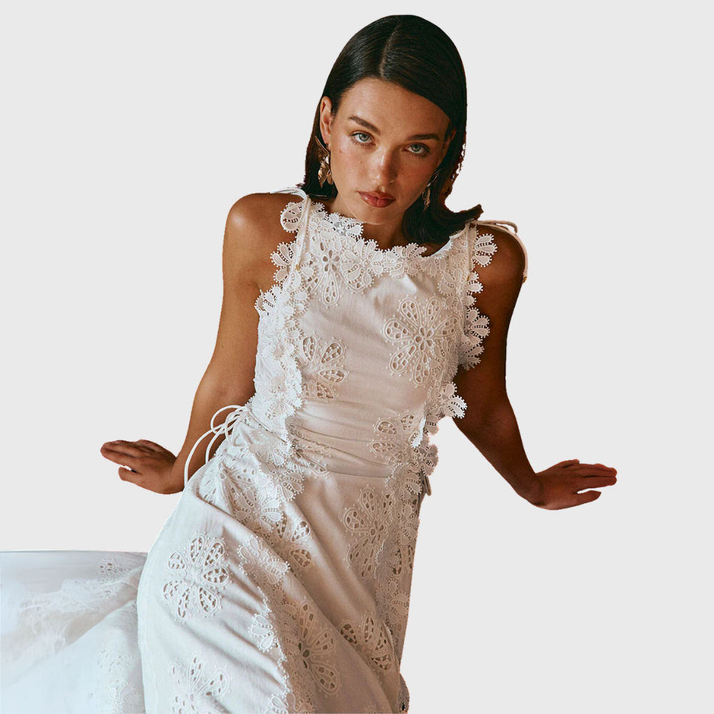 Aribela - Vestido longo com bordas bordadas florais
