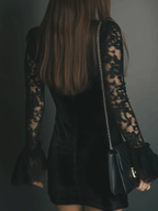 Lunori™ | Vestido mini em veludo e renda Luna