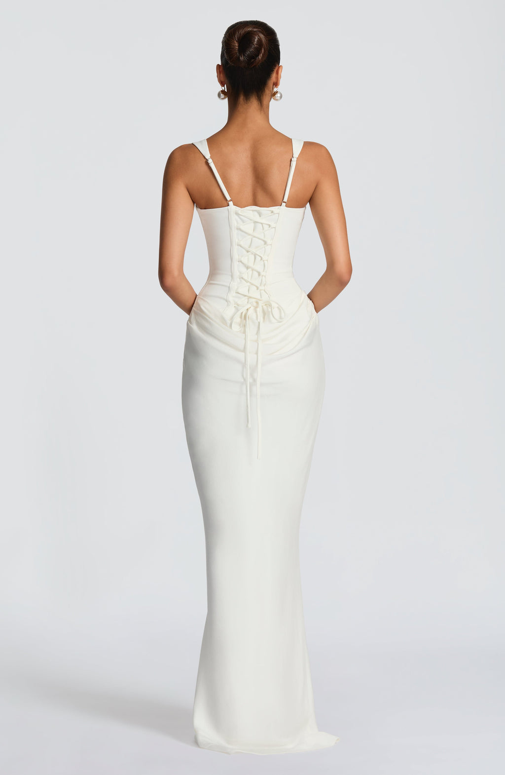 Leonor ❘ Vestido maxi com decote quadrado