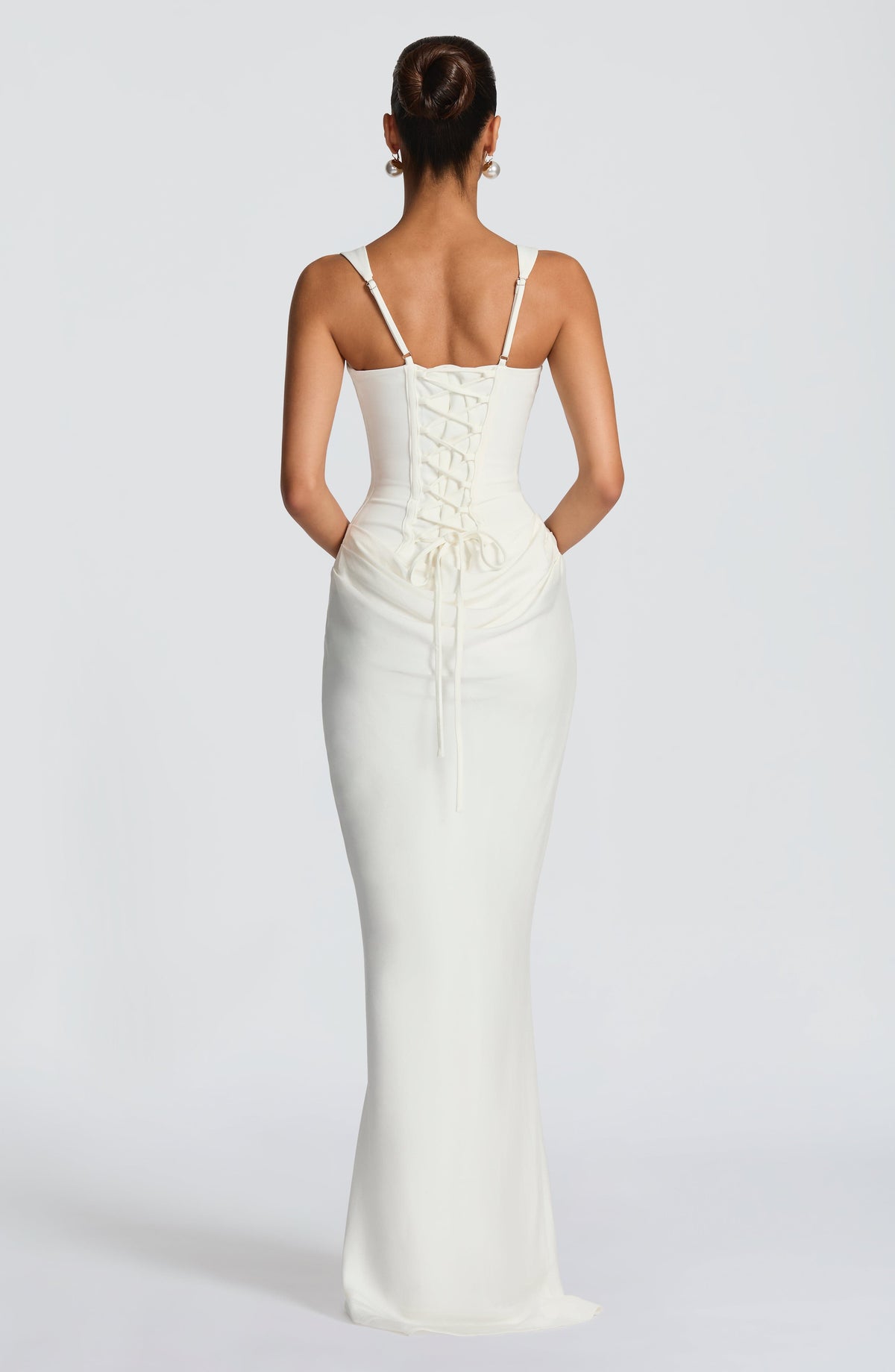 Leonor ❘ Vestido maxi com decote quadrado